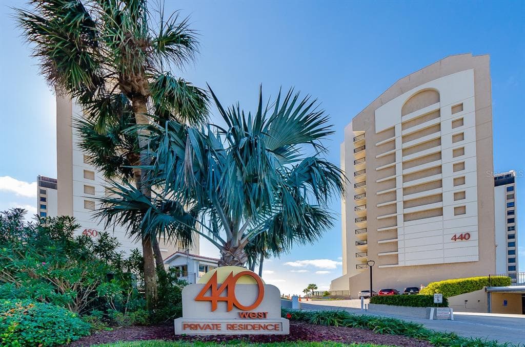 450 S GULFVIEW BOULEVARD UNIT 704
