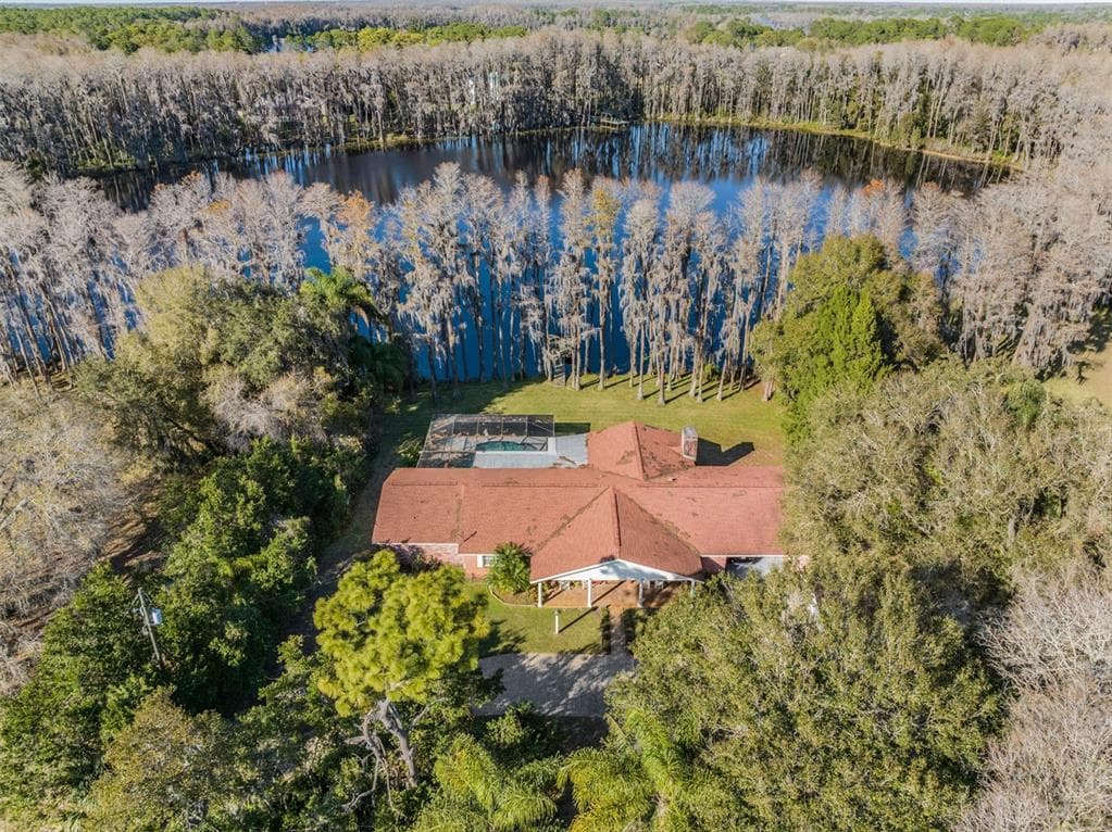 10305 TARPON SPRINGS ROAD
