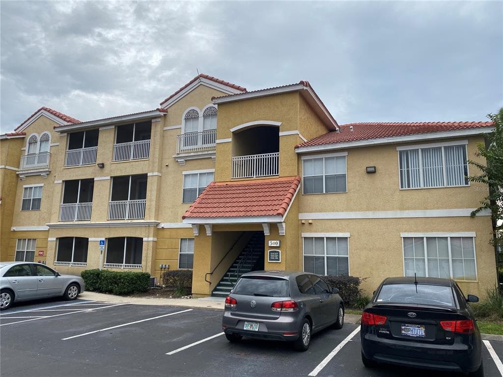 18001 RICHMOND PLACE DRIVE UNIT 536 TAMPA, FL 33647