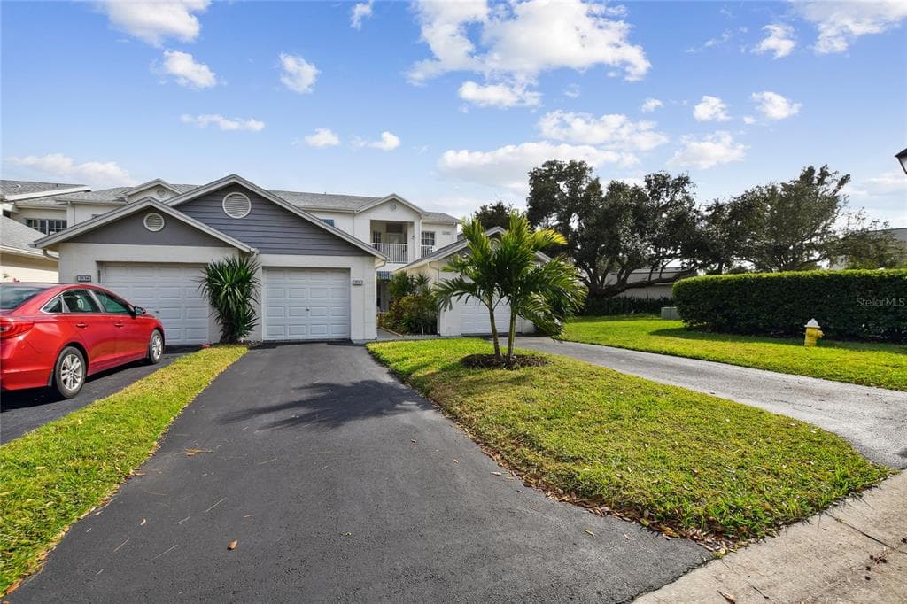 11375 SHIPWATCH LANE UNIT 1836 LARGO, FL 33774