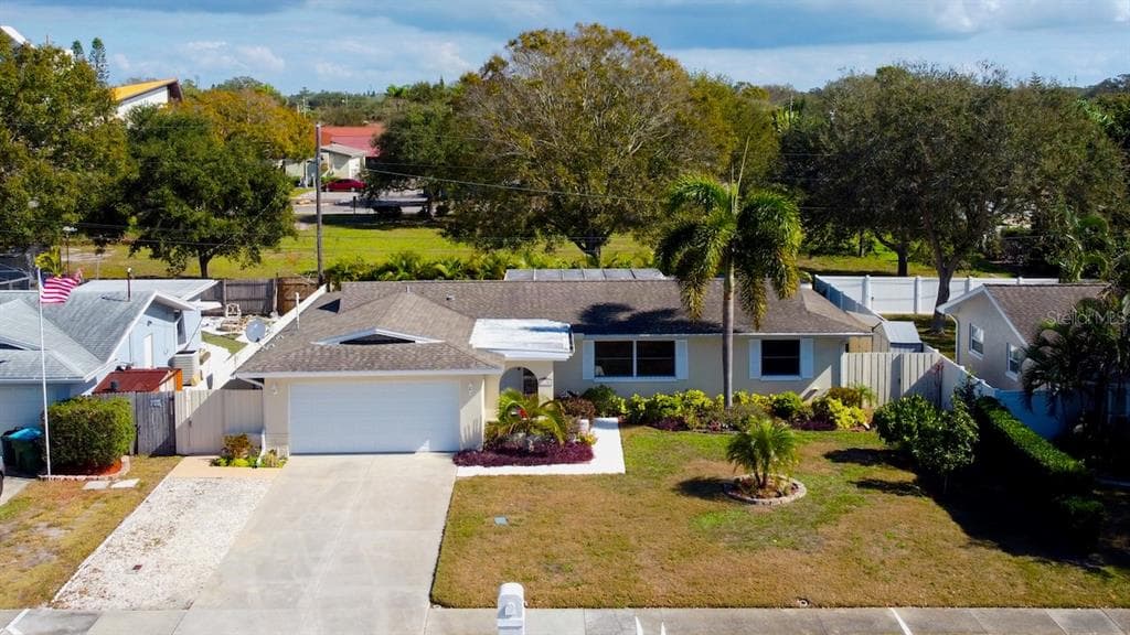 11201 142ND STREET LARGO, FL 33774