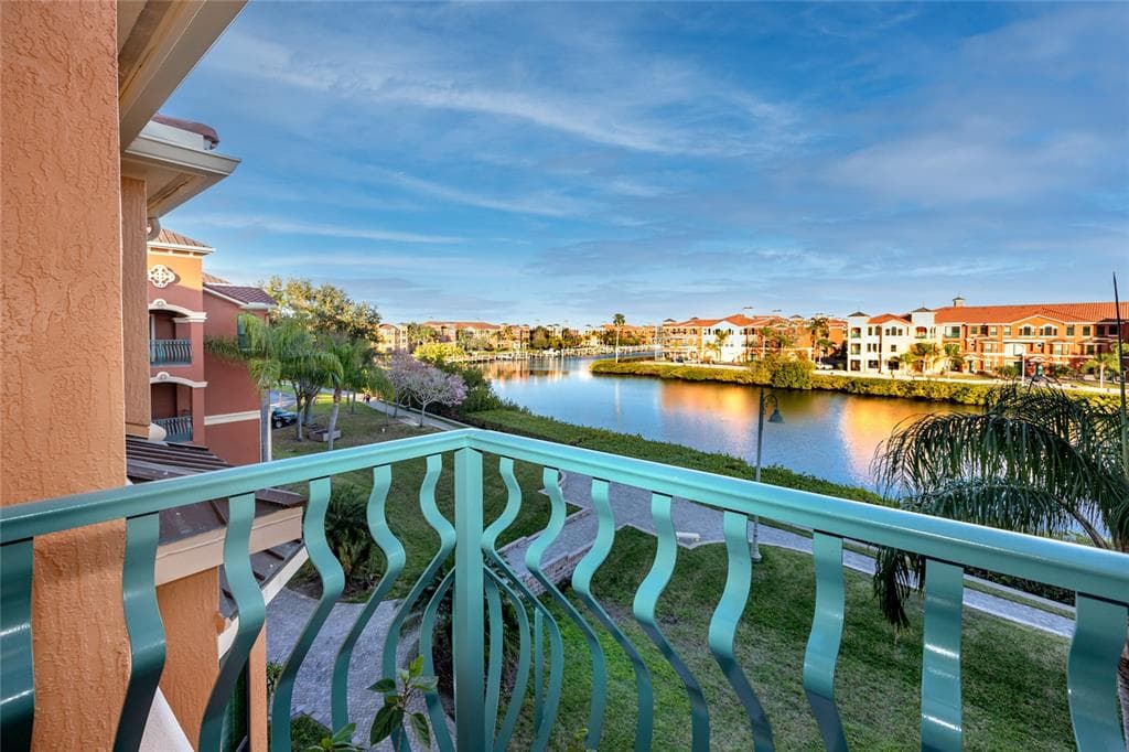 2709 VIA CIPRIANI UNIT 535B CLEARWATER, FL 33764