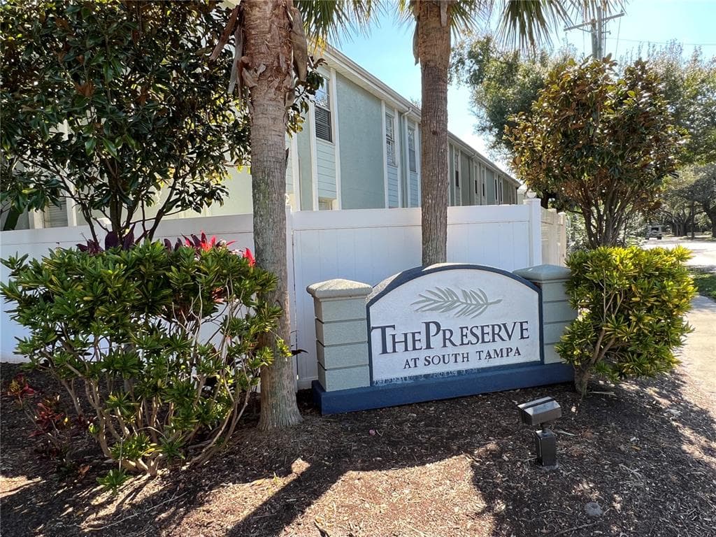 5440 S MACDILL AVENUE UNIT 2E TAMPA, FL 33611