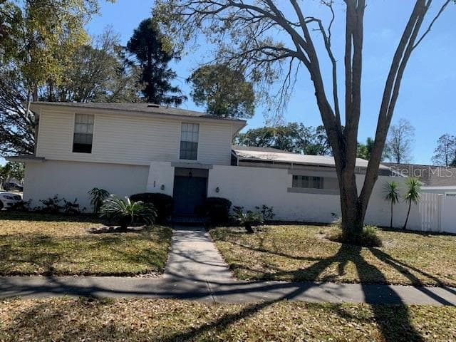 7002 TWELVE OAKS BLVD TAMPA, FL 33634