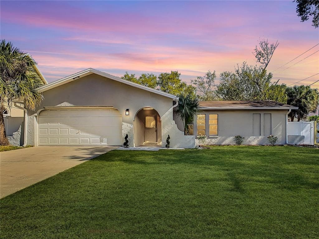 10733 DRUMMOND ROAD TAMPA, FL 33615