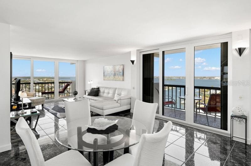 400 ISLAND WAY UNIT 1607 CLEARWATER, FL 33767