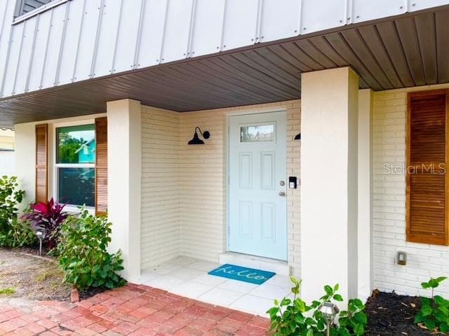108 8TH STREET BELLEAIR BEACH, FL 33786