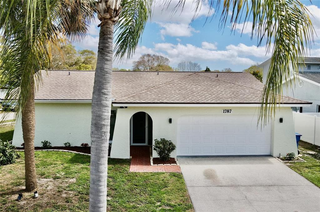 1787 E GROVEHILL ROAD PALM HARBOR, FL 34683