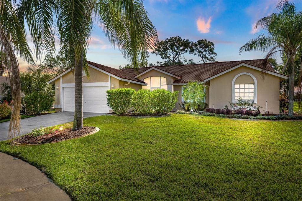 13724 TRIUMPH COURT