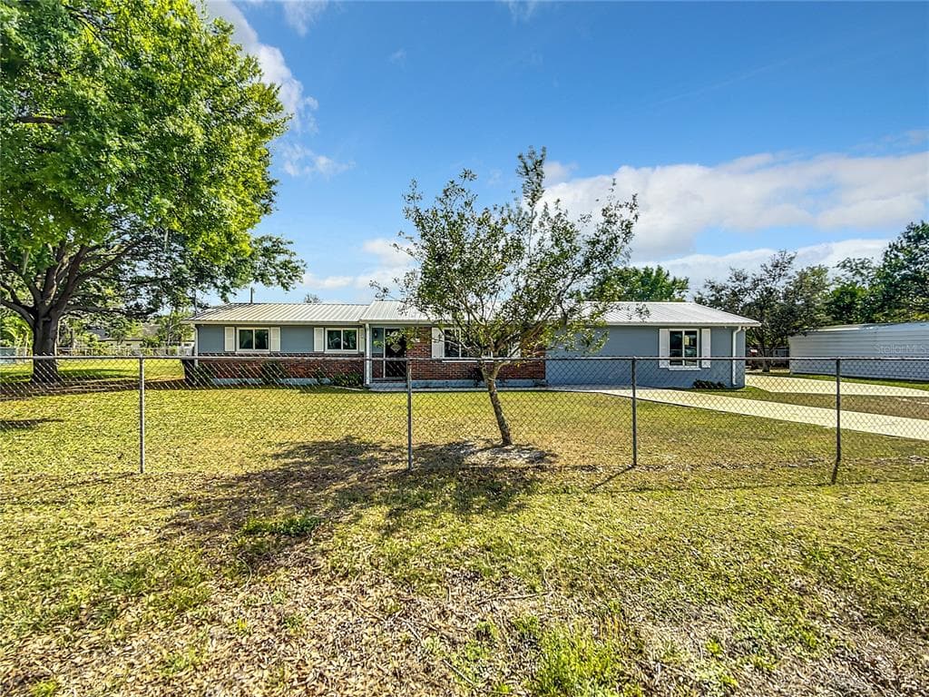 11609 TUCKER RD RIVERVIEW, FL 33569