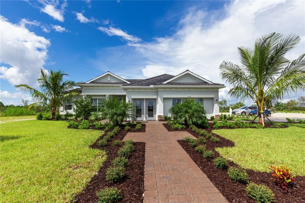 8519 TOPEKA CIRCLE PORT CHARLOTTE, FL 33981