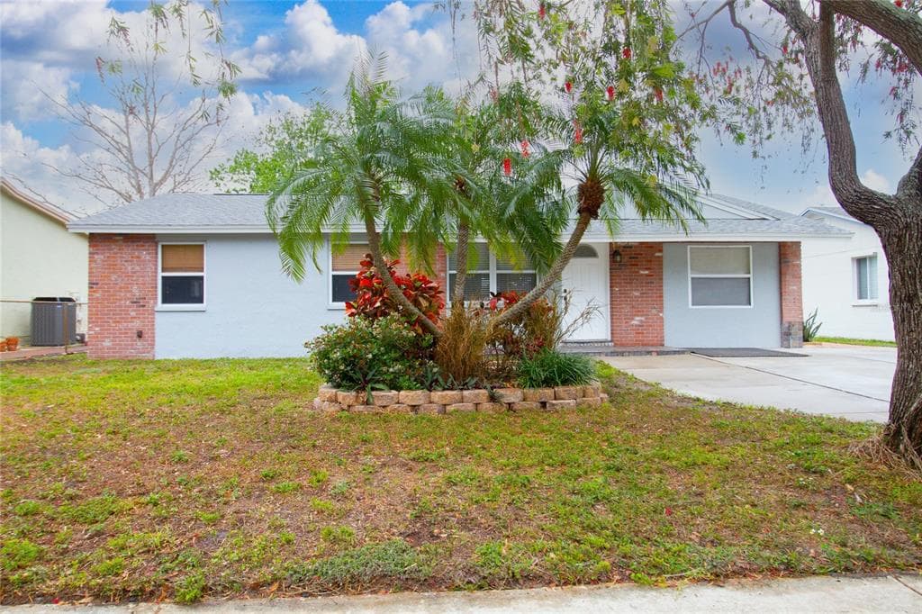 8927 85TH STREET LARGO, FL 33777
