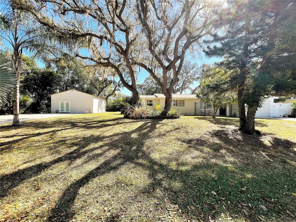 5846 CHICORY COURT NEW PORT RICHEY, FL 34653