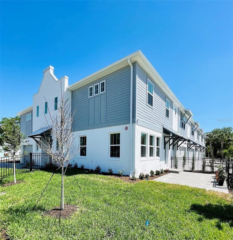 402 S AUDUBON AVENUE UNIT 4 TAMPA, FL 33609