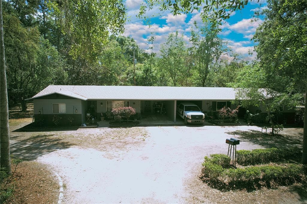 12430 LAKEVIEW DRIVE DADE CITY, FL 33525
