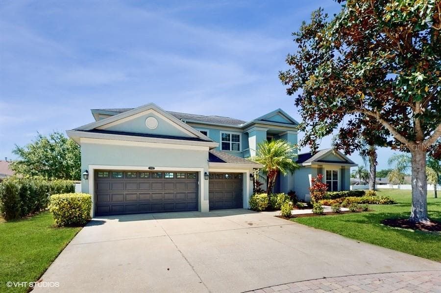 2702 PARK MEADOW DRIVE VALRICO, FL 33594