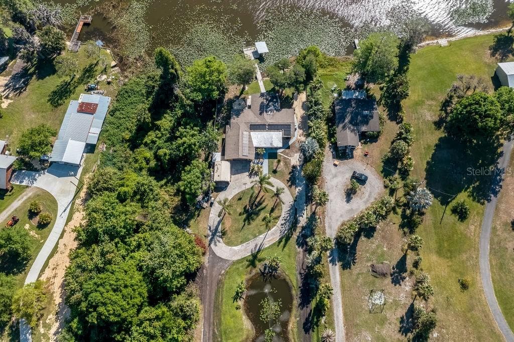 8330 W LAKE MARION ROAD HAINES CITY, FL 33844