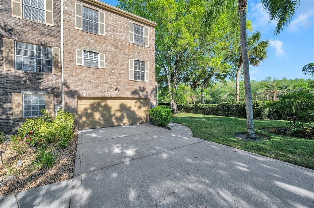 4051 DAVENTRY LANE PALM HARBOR, FL 34685
