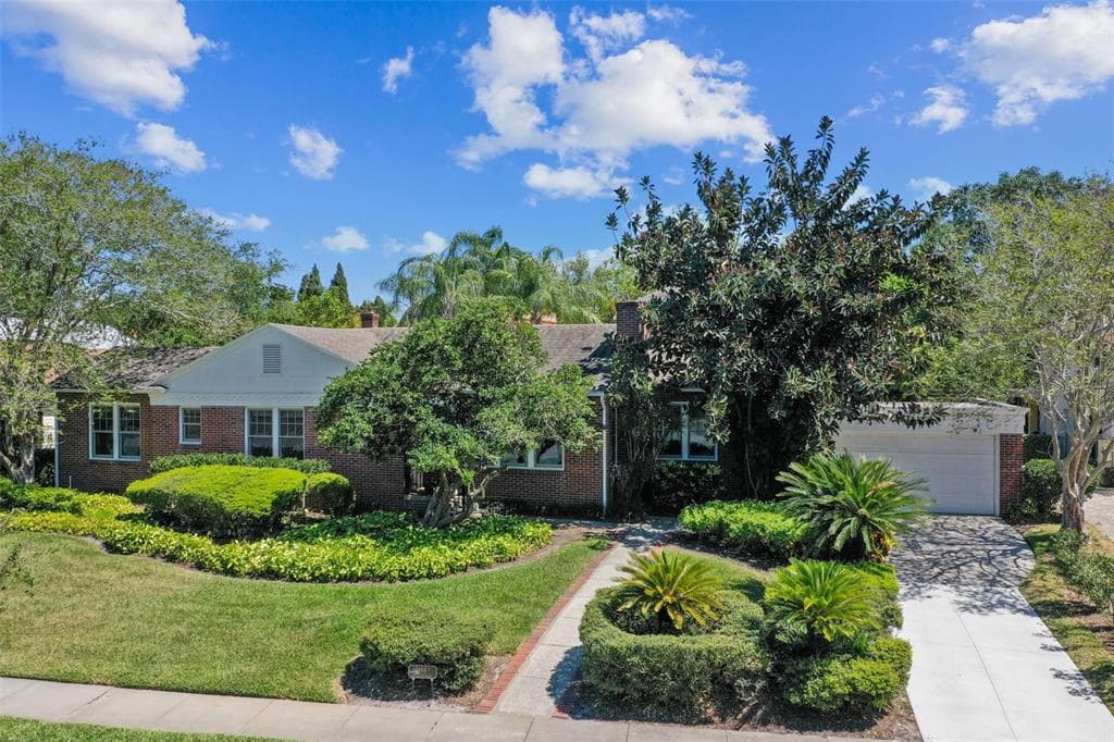 161 BALTIC CIRCLE TAMPA, FL 33606