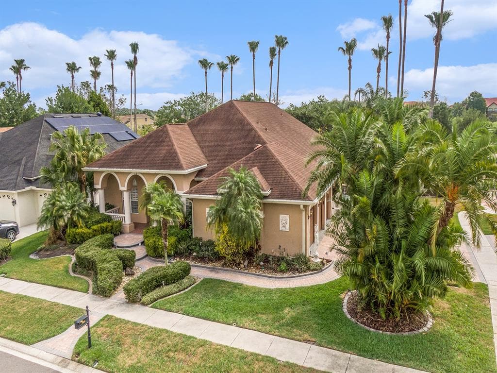 18101 PRINCESS POINT CIRCLE TAMPA, FL 33647
