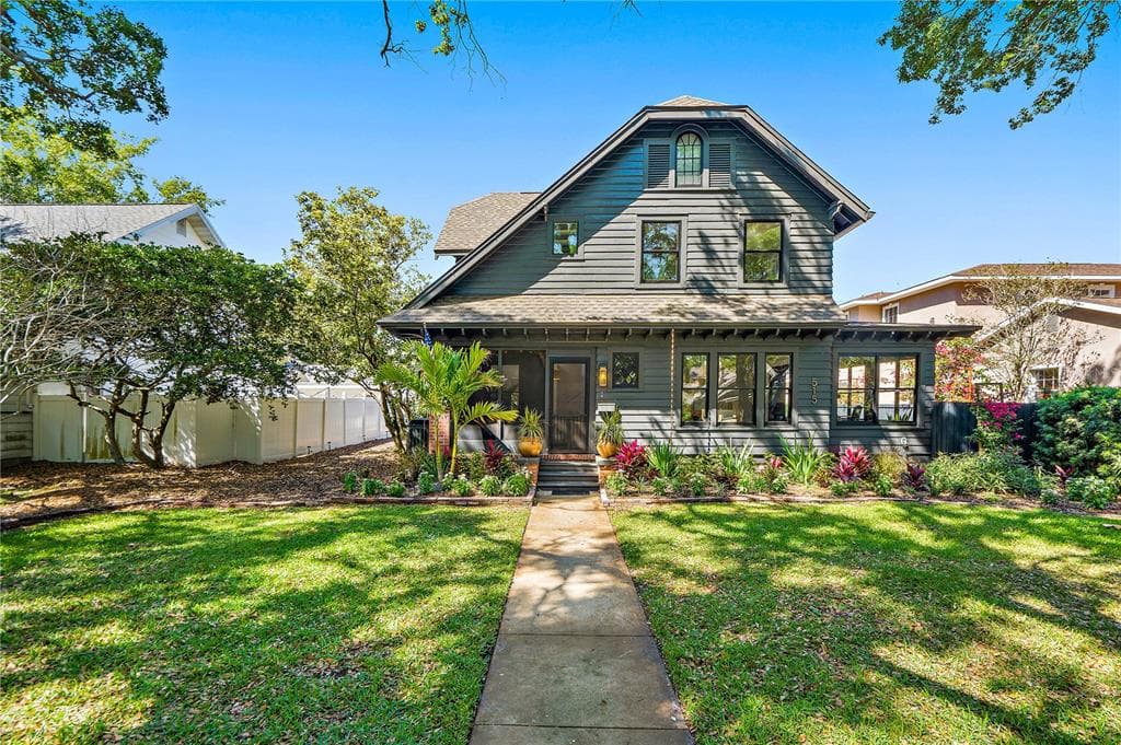 515 14TH AVENUE NE ST PETERSBURG, FL 33701