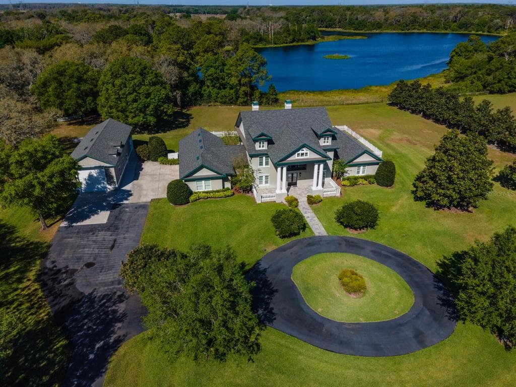 19012 HUCKAVALLE ROAD ODESSA, FL 33556