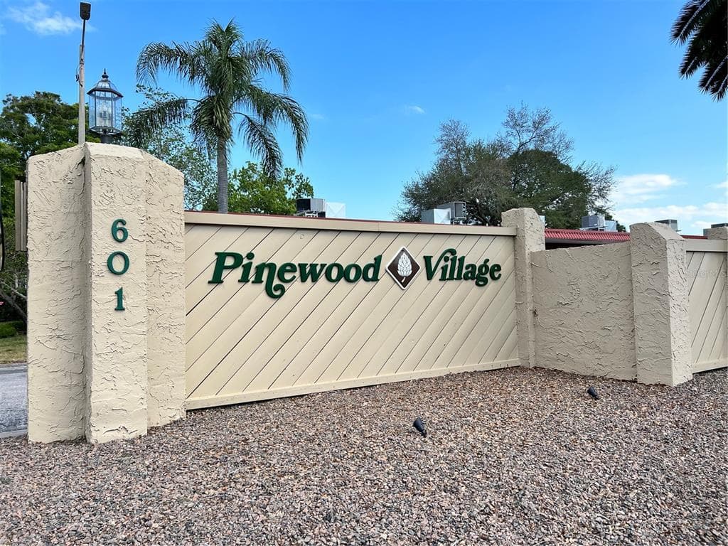 601 N HERCULES AVENUE N UNIT 1105