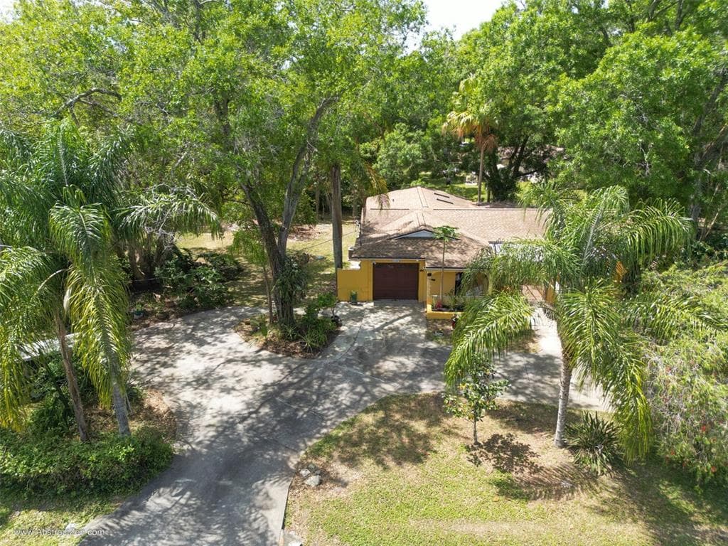 15520 PENNINGTON ROAD TAMPA, FL 33624