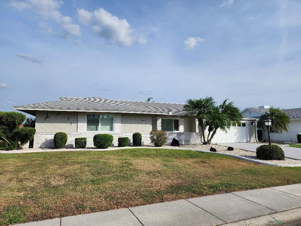 1511 BLACKSTONE CIRCLE