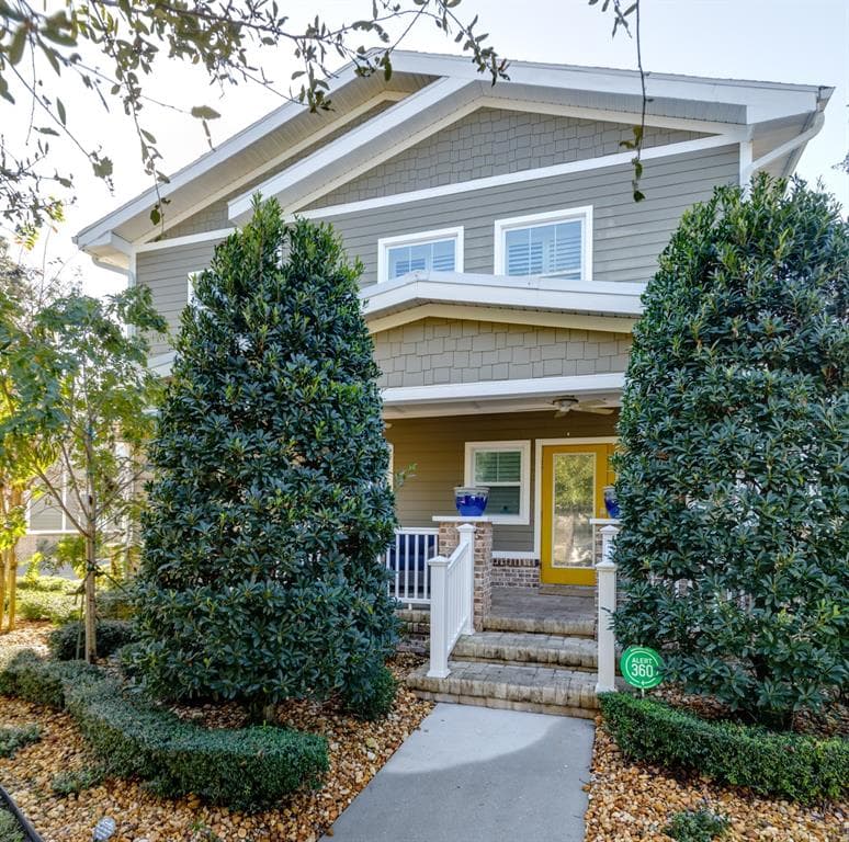 416 11TH AVENUE NE ST PETERSBURG, FL 33701