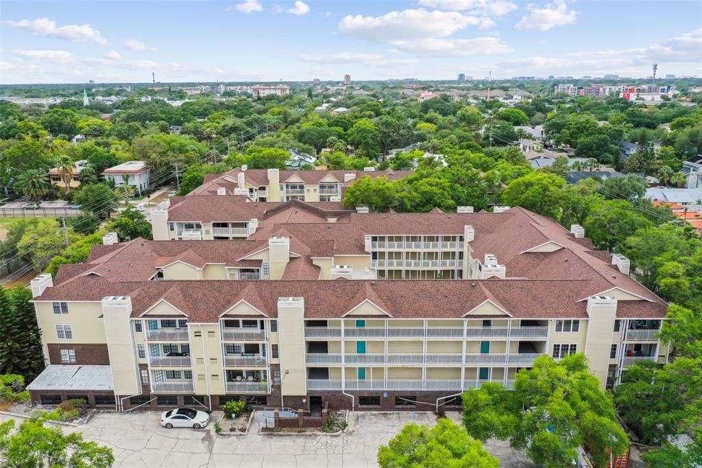 1000 W HORATIO STREET UNIT 229 TAMPA, FL 33606