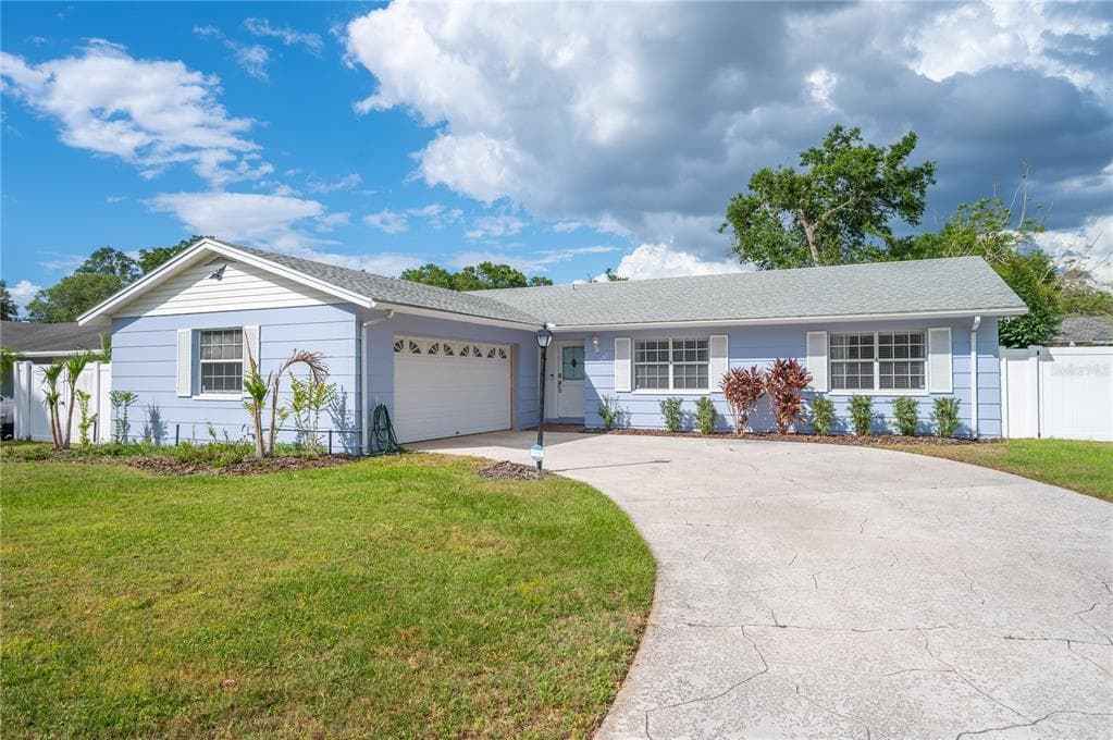 507 EMPRESS WAY LAKELAND, FL 33803