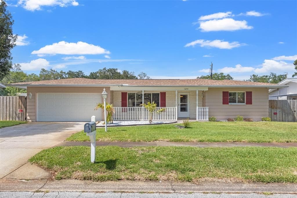 1640 IDLE DRIVE CLEARWATER, FL 33756