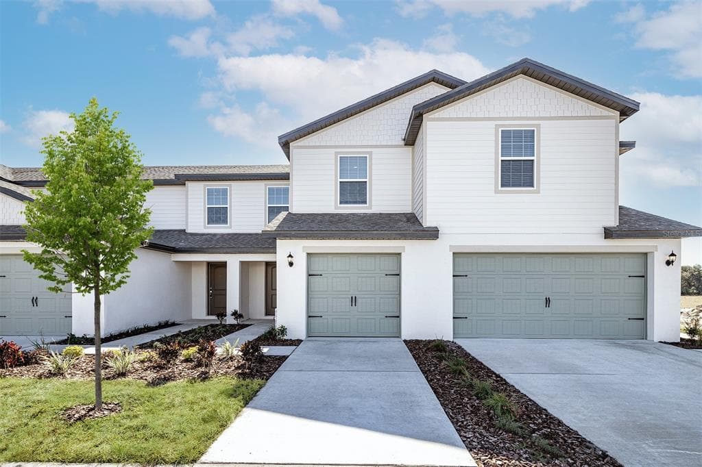 1699 WYNFORD CIRCLE TAVARES, FL 32778