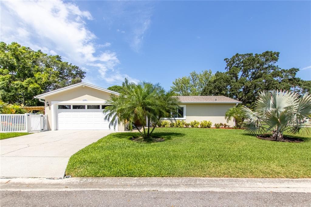 1290 67TH STREET N ST PETERSBURG, FL 33710