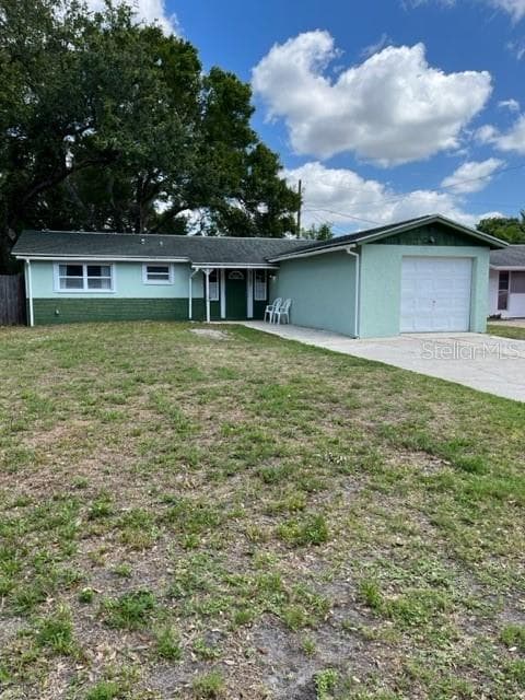 9167 FAIRWEATHER DRIVE LARGO, FL 33773