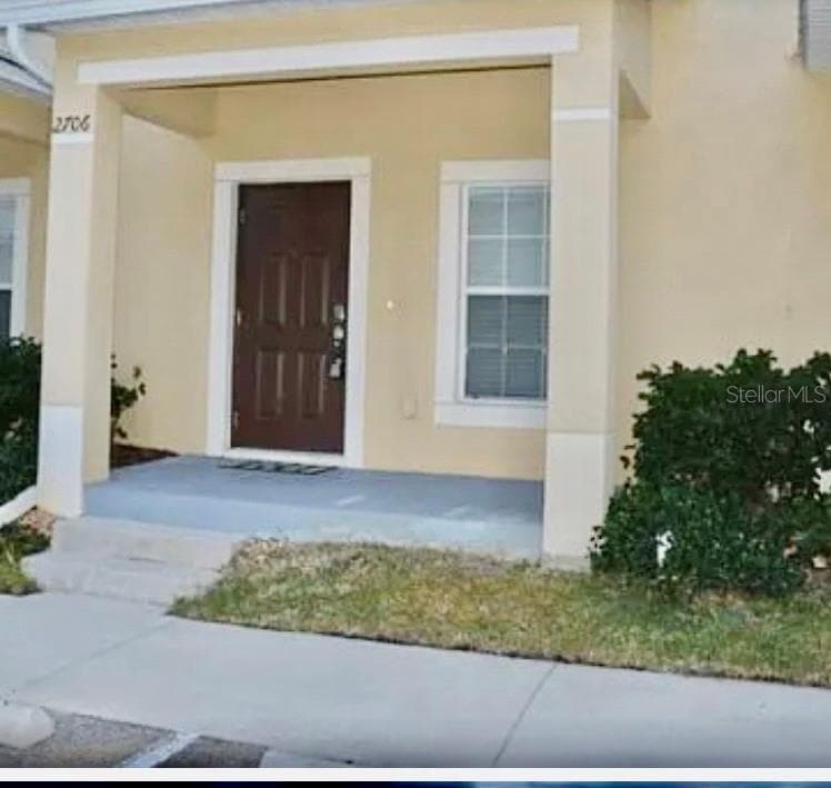 2706 ISABELLA VALLEY COURT BRANDON, FL 33511