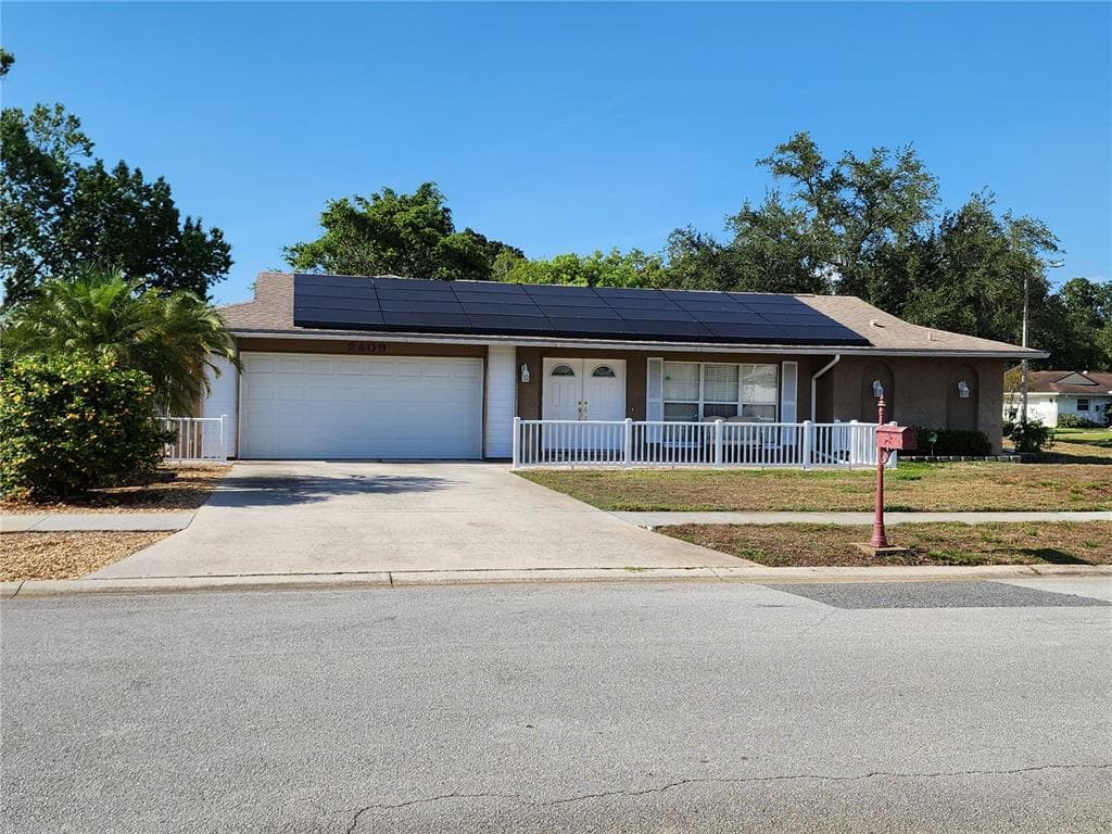 2409 LIGHTHOUSE DRIVE PALM HARBOR, FL 34685