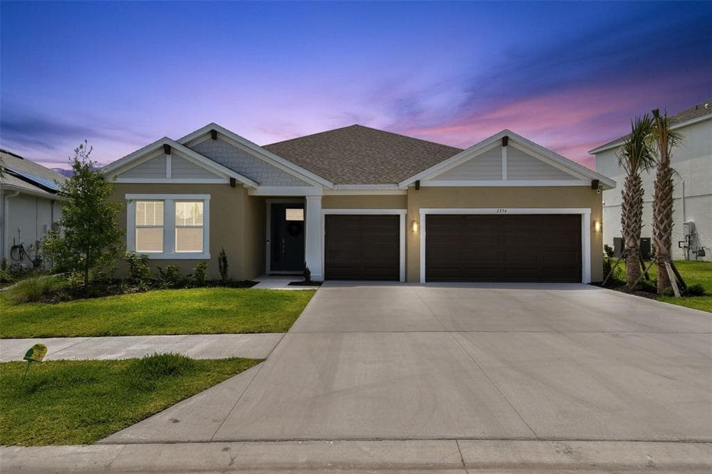 2354 HIGH TIDES WAY WESLEY CHAPEL, FL 33543
