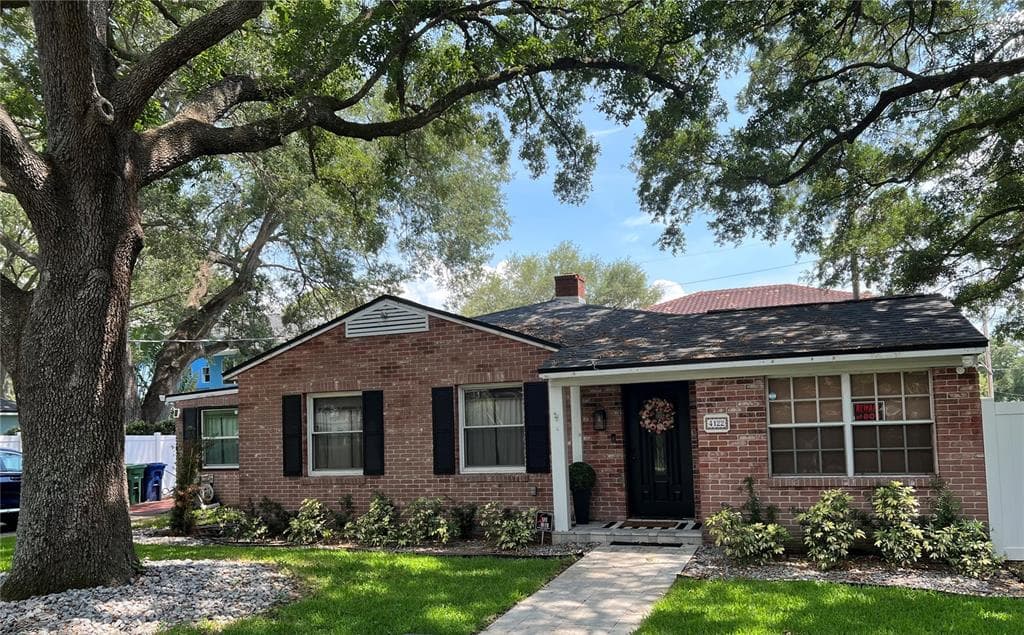 4122 W PALMIRA AVENUE TAMPA, FL 33629