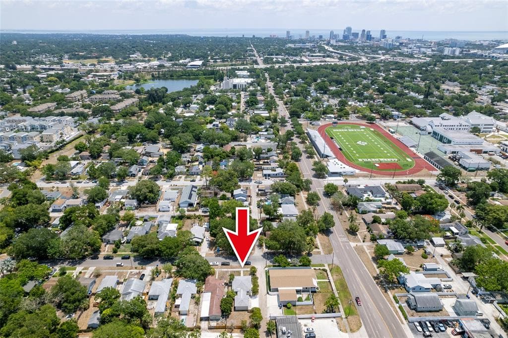 918 27TH STREET N ST PETERSBURG, FL 33713