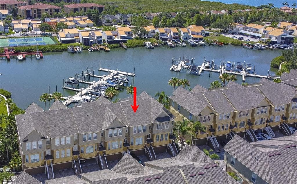 4333 SPINNAKER COVE LANE