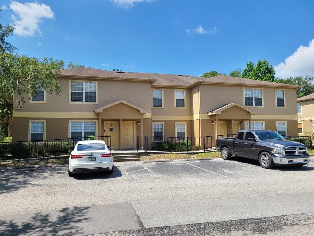 36138 LAKE CHASE BOULEVARD UNIT 102 ZEPHYRHILLS, FL 33541