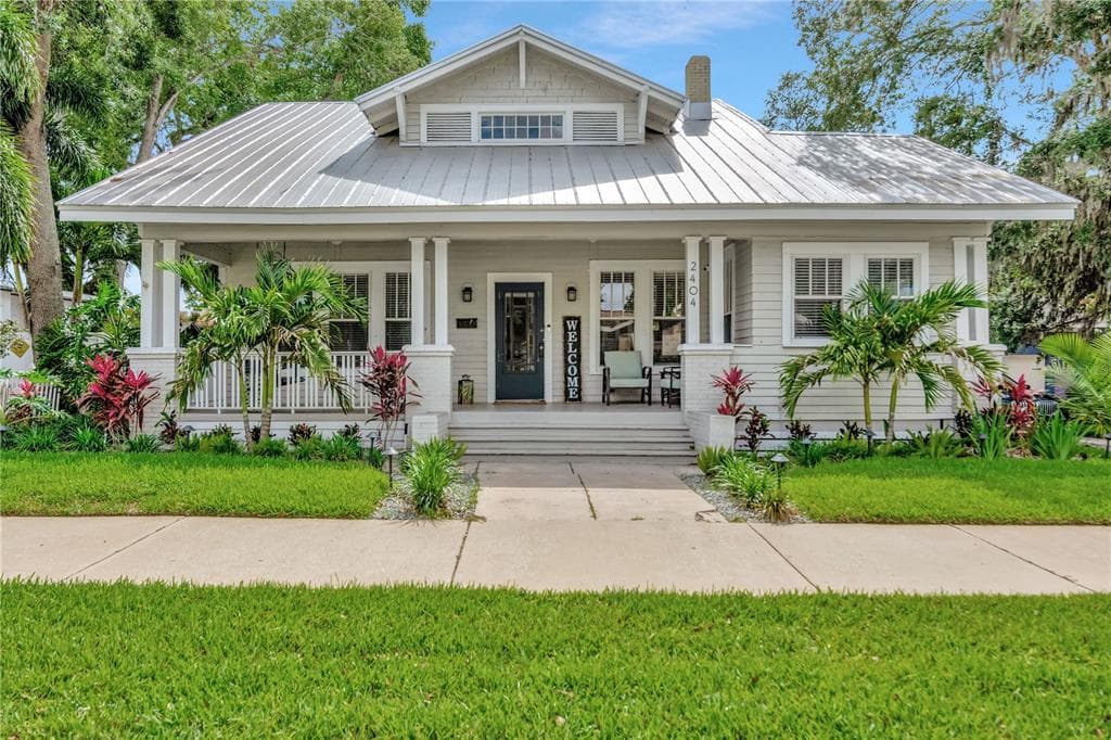 2404 N RIDGEWOOD AVENUE TAMPA, FL 33602