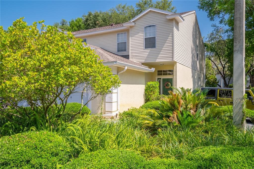 11242 CEDAR HOLLOW LANE TAMPA, FL 33618