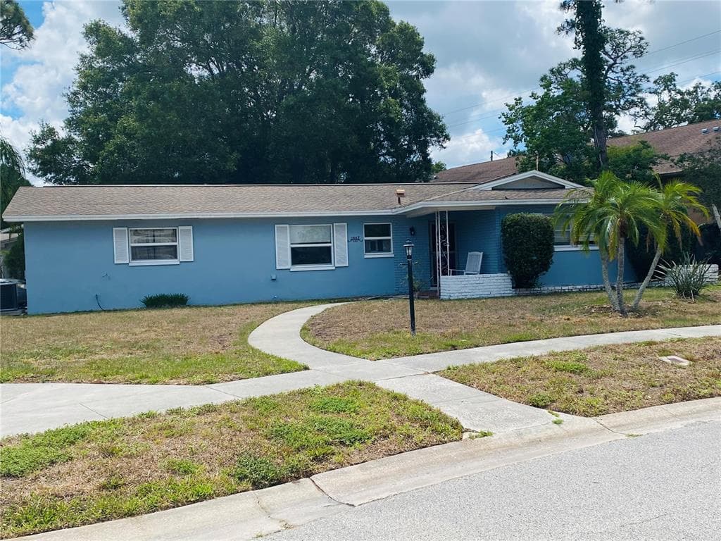 1447 SANTA MONICA DRIVE DUNEDIN, FL 34698
