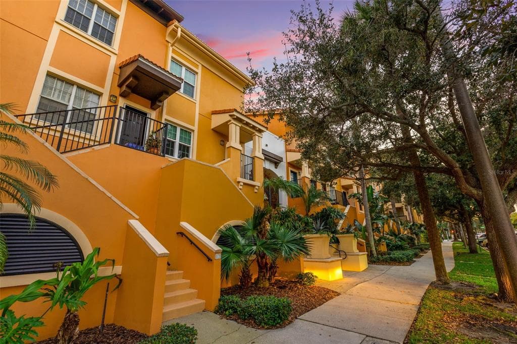 100 4TH AVENUE S UNIT 322 ST PETERSBURG, FL 33701