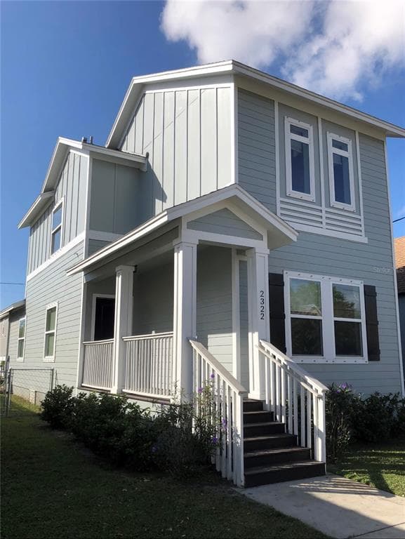 2322 W CHESTNUT STREET TAMPA, FL 33607