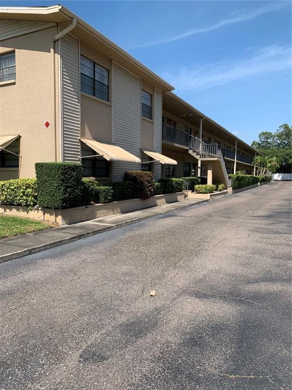 5925 TERRACE PARK DRIVE N UNIT 109
