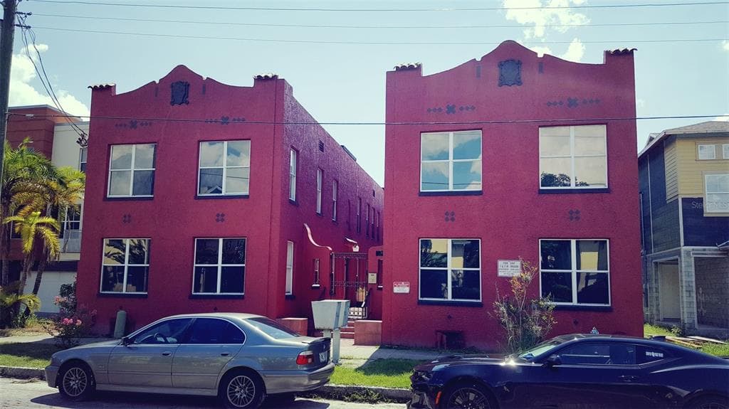 111 S NEWPORT AVENUE UNIT 2 TAMPA, FL 33606